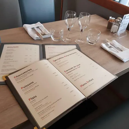 فندق Malpel دوكازوفيل