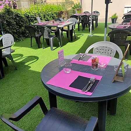 Hotel Malpel 2*